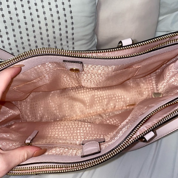 Kate spade light pink large purse w/ crossbody - Picture 6 of 7
